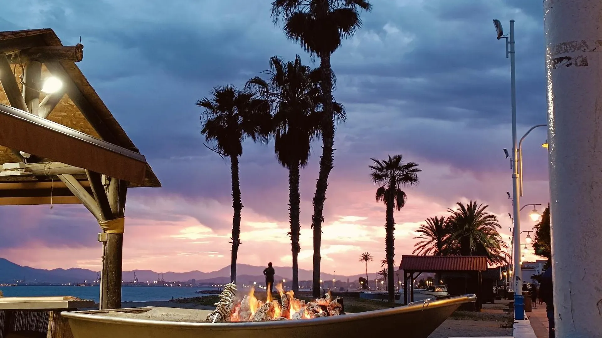Playa 45, First Line Beach House Malaga
